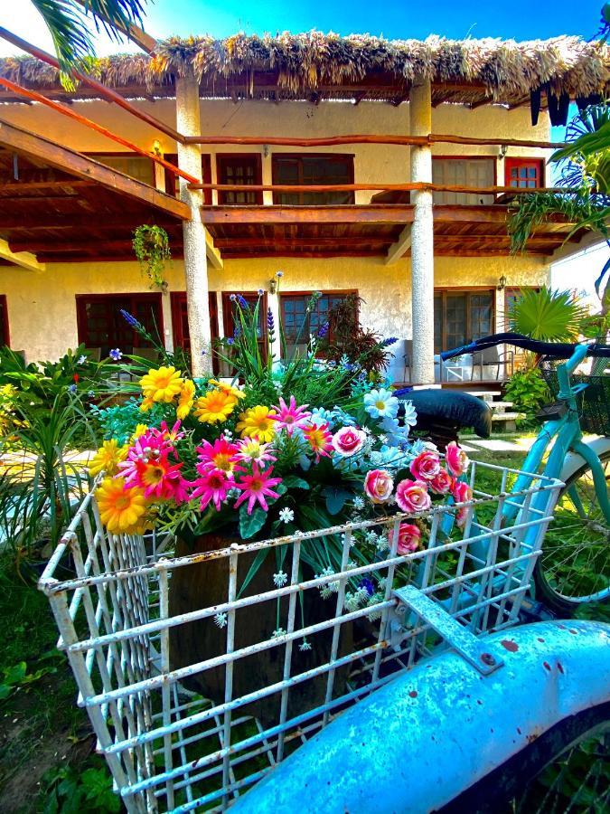 Don Panchon Y Maruxa Hotel Isla Holbox Exterior photo